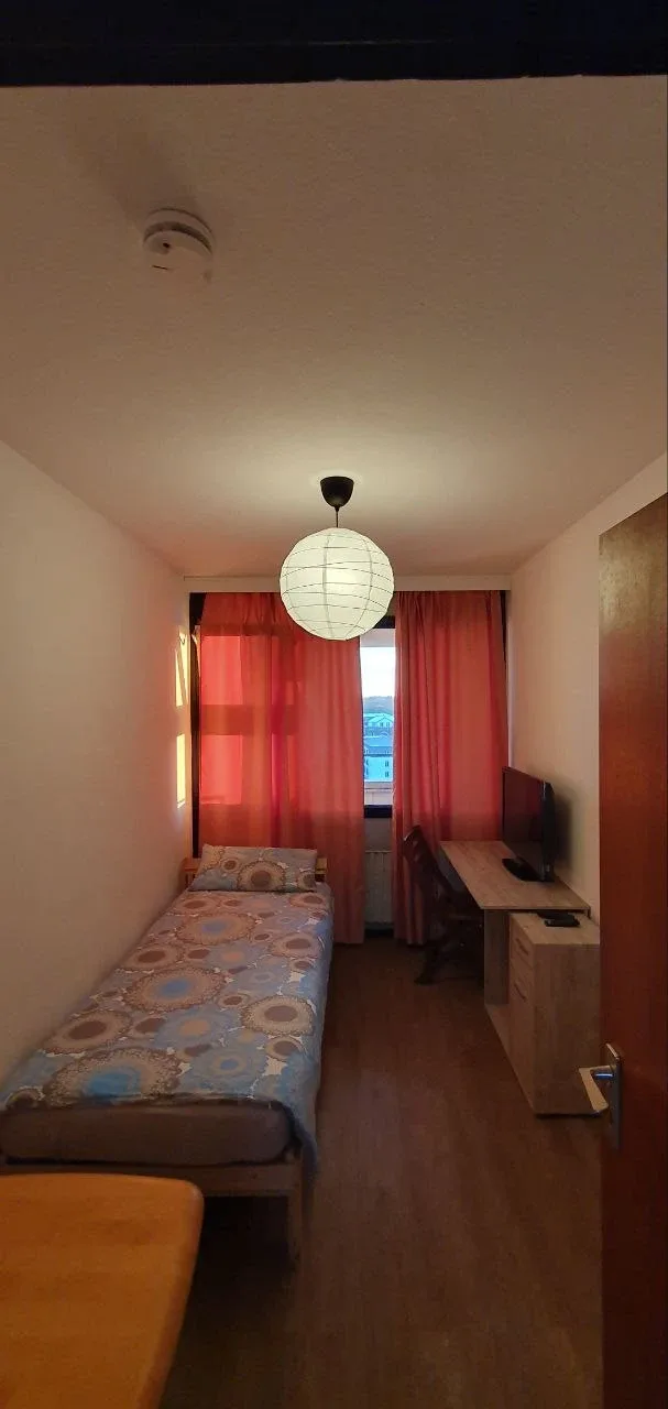 Zimmer 2 (1)