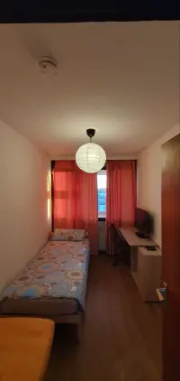 Zimmer 2 (1)