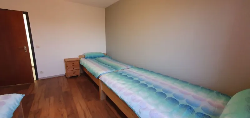 Zimmer 4 (2)