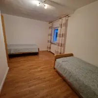 Zimmer 2 (2)